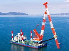 600t Lifting Crane with Pile Drive Leader