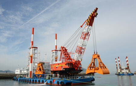 Hybrid Grab Dredging Crane