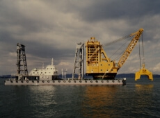 Energy Saving Type 50㎥ Dredging Crane